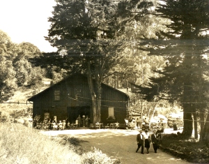 Historical photo of RVP Barn Theater by Clyde H. Sunderland